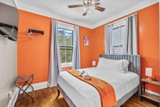 Half Off SALE! Downtown Home with King Bed FirePit Free Parking and Huge Back Yard Filming Allowed - Wilmington - 7