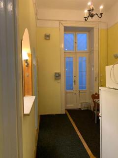 Central Location - Grand Boulevard - 4