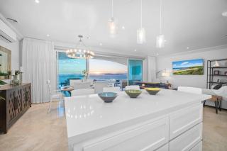 Luxury Ocean Front Modern Condo in Rosarito - 3