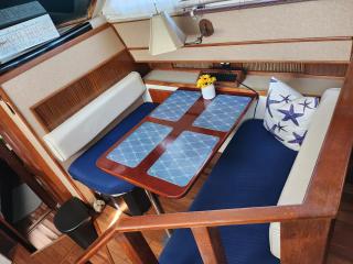 Comfort Zone Private Yacht Charter - 2