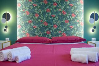 WANDERLUST SPACCANAPOLI Points Of View - 5