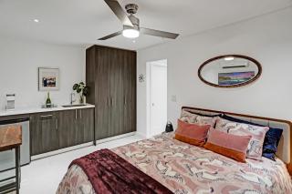 Entire Luxury Junior Suite, 8 min from the Beach, Suite 2 - Fort Lauderdale - 9