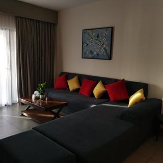 E23 Luxury - Full Sea view-Samra Resort - 9