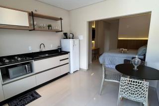 BETO CARRERO - Apartamento nº 3, Moderno, Novo, a 300m do Parque/Praia, cozinha completa, mobiliado 1 quarto, c/ estacionamento privativo - 6