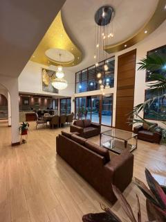 Elena House - Menocucho - 0