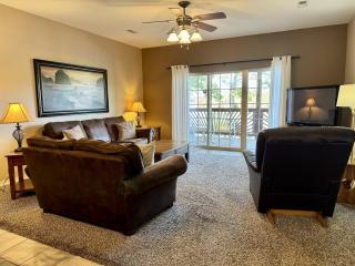 Lower Level Condo B-3 - Hollister - 1