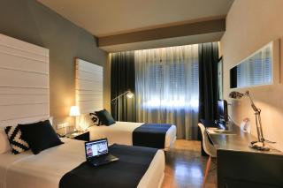 Habitus Hotel Leyre - Pamplona - 0