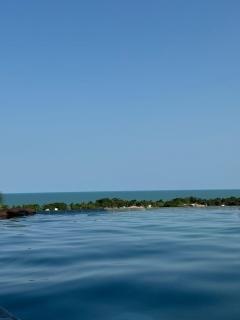 Duplex 3 suítes Ar wifi e vista total da orla - 2