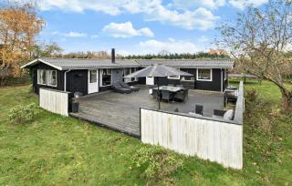 3 Bedroom Lovely Home In Kirke Hyllinge - 0