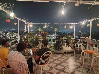 Raahi Backpacker's Hostel- Lake View - 9