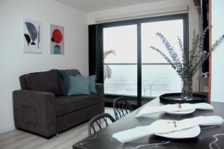 Elegante Departamento Con Vista al Mar Full Comodidad - 4