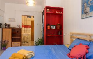Gorgeous Apartment In Novalja - Novalja - 8