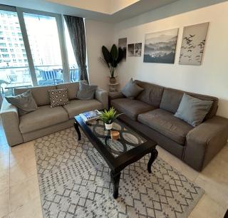 Marina view with Pool, Gym, Tennis Court, 5 mins to Beach - Dubai - 7