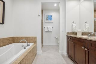 T21 Lux Villa With Fountain View Condo - La Quinta - 3