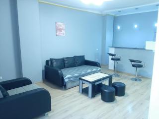 Apartment White Magnolia - Batoemi - 0