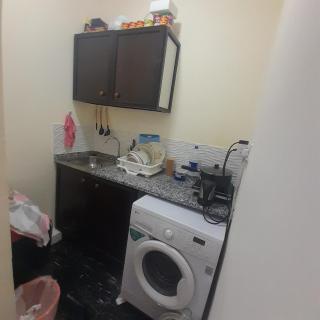 Studio 1 room and washroom and kitchen - Abu Dhabi - 3