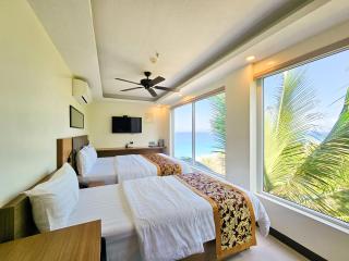 Serenity Beach Hotel - 1