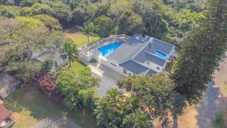 Ashton Villa - 7