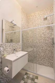 luminoso spazio nel barocchetto romano - 2