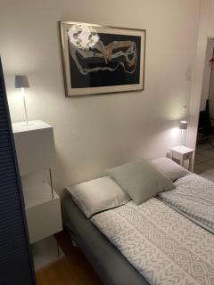 Zimmer mit privatem Badezimmer in guter Lage - Bern - 8