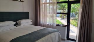 Somer House Guest Suites - Somerset West - 5