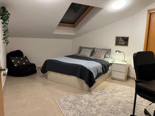 Spacious Fuengirola Apartment with 3 Bedrooms - Fuengirola - 4