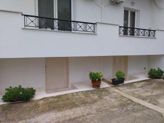 Nav Apart, Salamina - Paloúkia - 8
