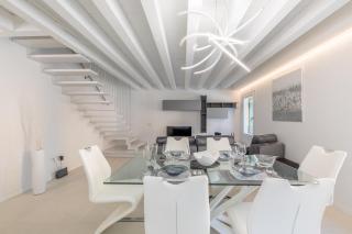 The White House - business and charme - Padua - 0