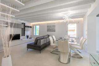 The White House - business and charme - Padua - 9