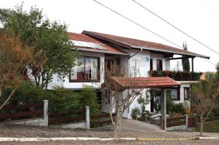 Hospedaria Gãstehaus Enzian - Treze Tílias - 5