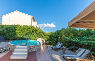 Amazing Apartment In Jadrija With Wifi - Jadrija - 4