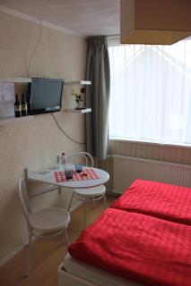 Kerstins Bed and Breakfast - Egmond aan Zee - 2