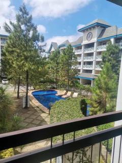 The Common Room at Pine Suites Tagaytay - Tagaytay - 5