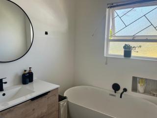 Morningside home full solar, pizza oven and pool - Cape Town - 5