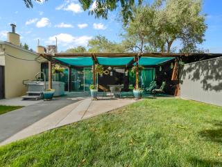 Quiet Garden Sanctuary home - 6