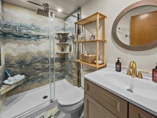 Quiet Garden Sanctuary home - 5