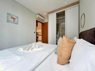 Sky Suites Unique 3BR Suite KLCC View - Kuala Lumpur - 1