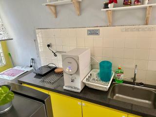 De One Homestay Bayu Emas Near Beach - Batu Ferringhi - 6