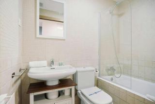 LINA by Cardi Suites - 1