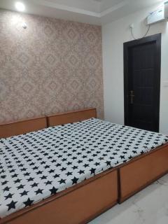 3 Bedroom Apartment in Janakpuri - 1