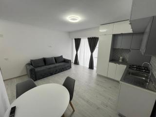 Luxy - Craiova - 5