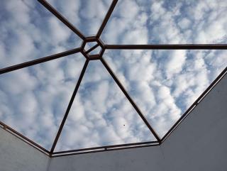 Casa hexagonal con domo - - 9