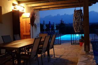 Villa Selene, mountain views, no stairs, 2 km from beach - - 0