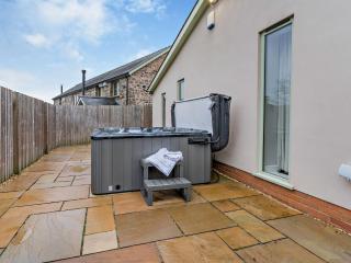 2 Bed in Croes-y-pant 58961 - Mamhilad - 6