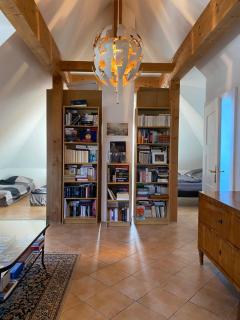 Helle und ruhige Dachgeschosswohnung - Munich - 1