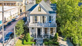 Historic 3BR LGD Gem Near Magazine & FQ - 9