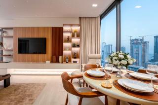 2BR Luxury Stay with Starry Ceiling - 8