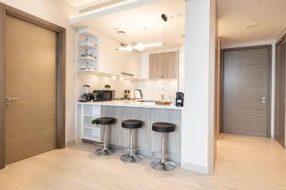 2BR Luxury Stay with Starry Ceiling - 5