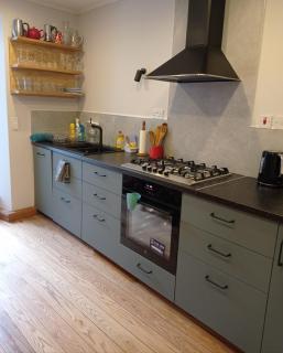 No 14 -A Cosy Townhouse in Westport - 5