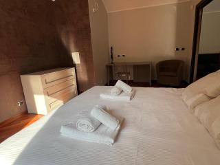 Castello Sweet House - 0